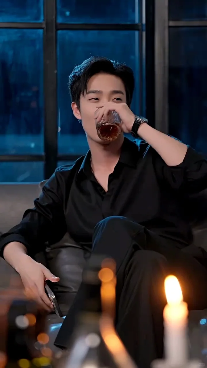 短剧测评97.0《私藏》