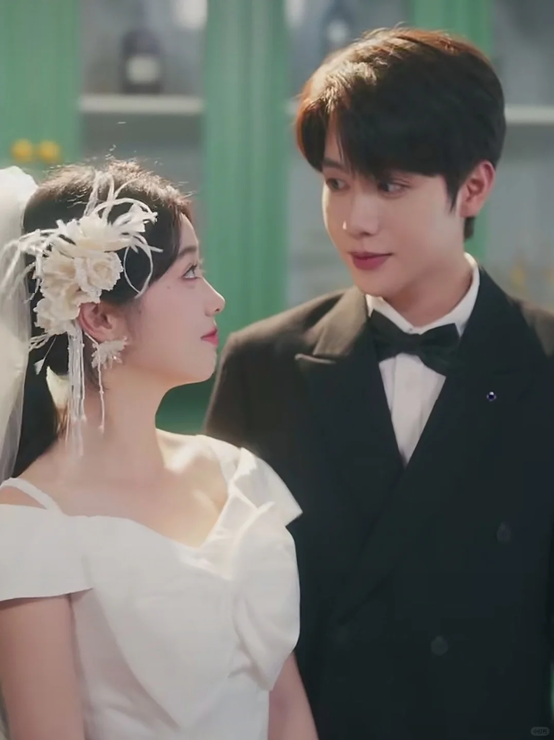 腹黑港商大佬＆矫俏黑心美人，化学反应绝！