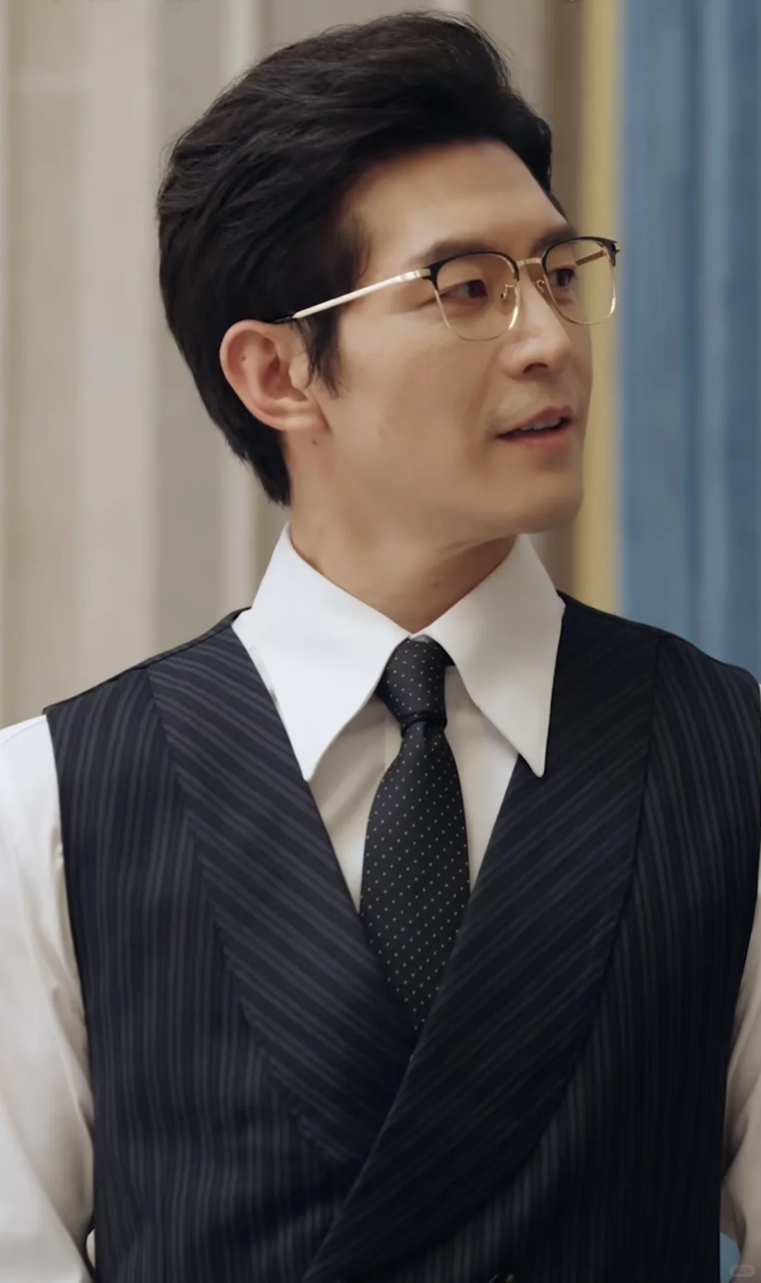 来喽！是财阀家的赵daddy啊