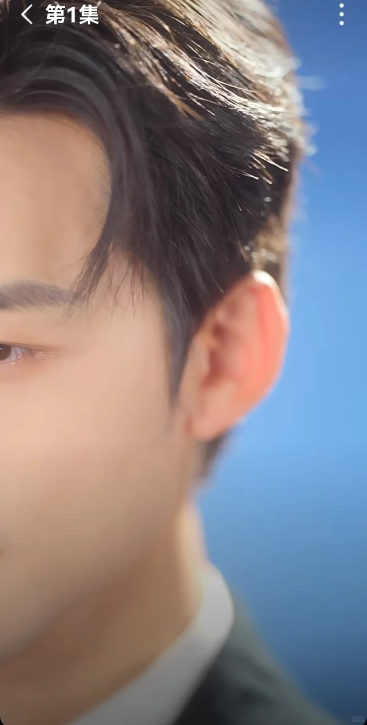 一觉醒来，我和死对头生了个崽