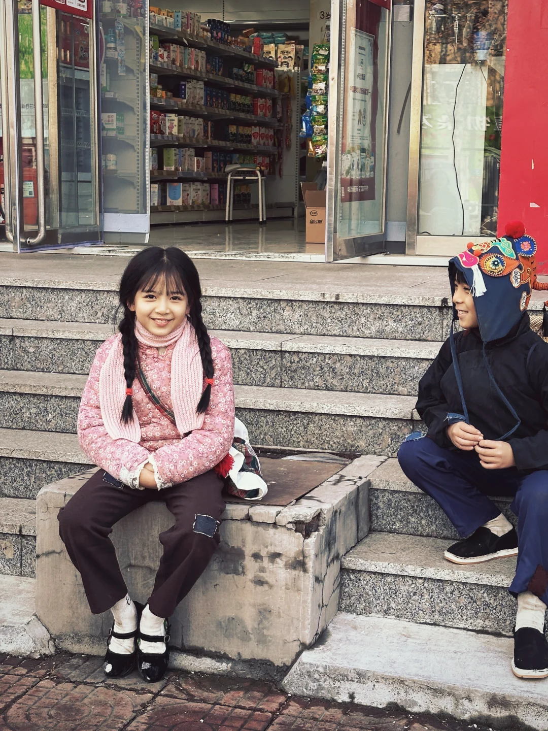 剧照<六零柴房通现代>