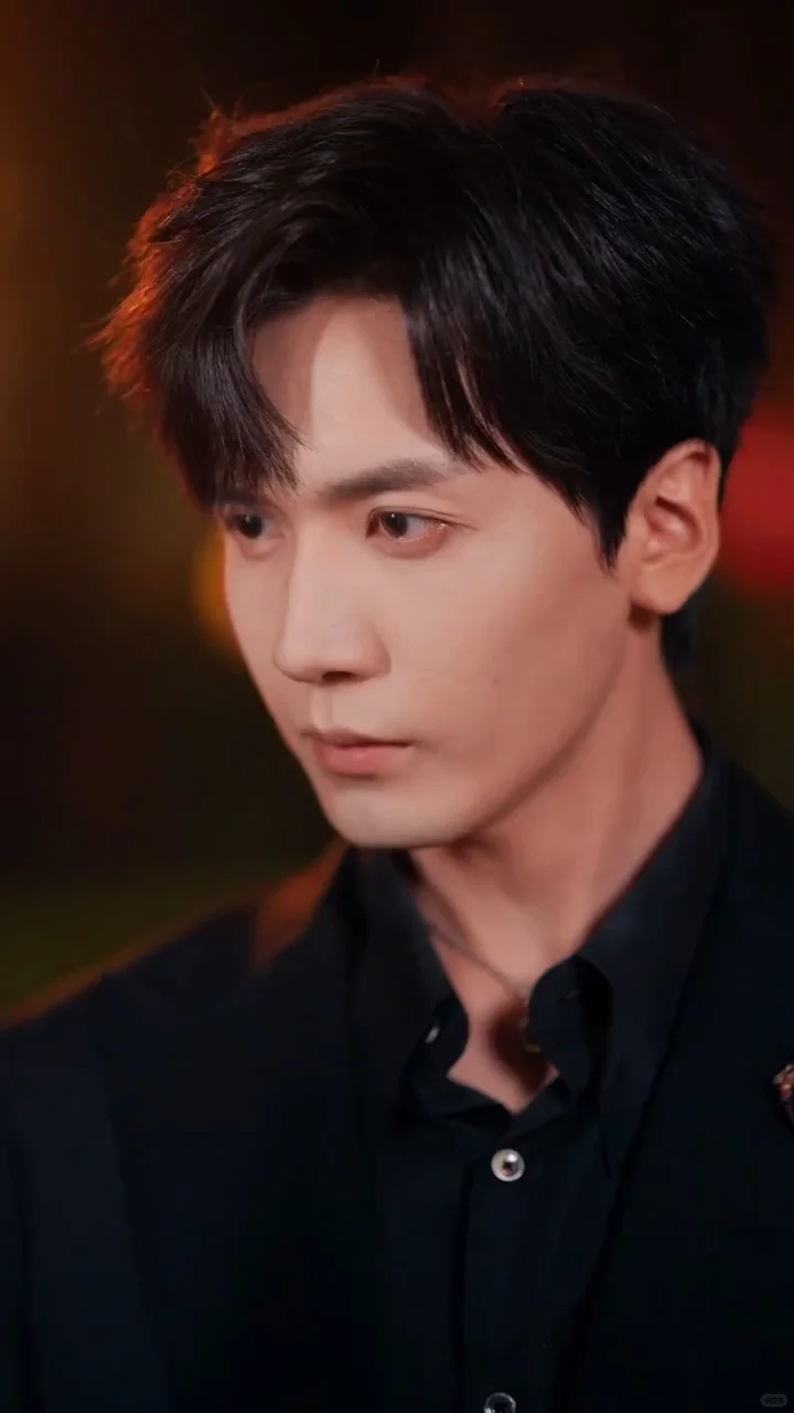 国产短剧《总裁的闪婚甜妻》