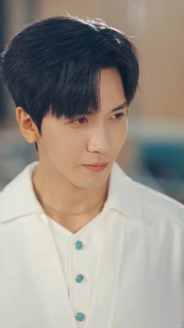 国产短剧《总裁的闪婚甜妻》