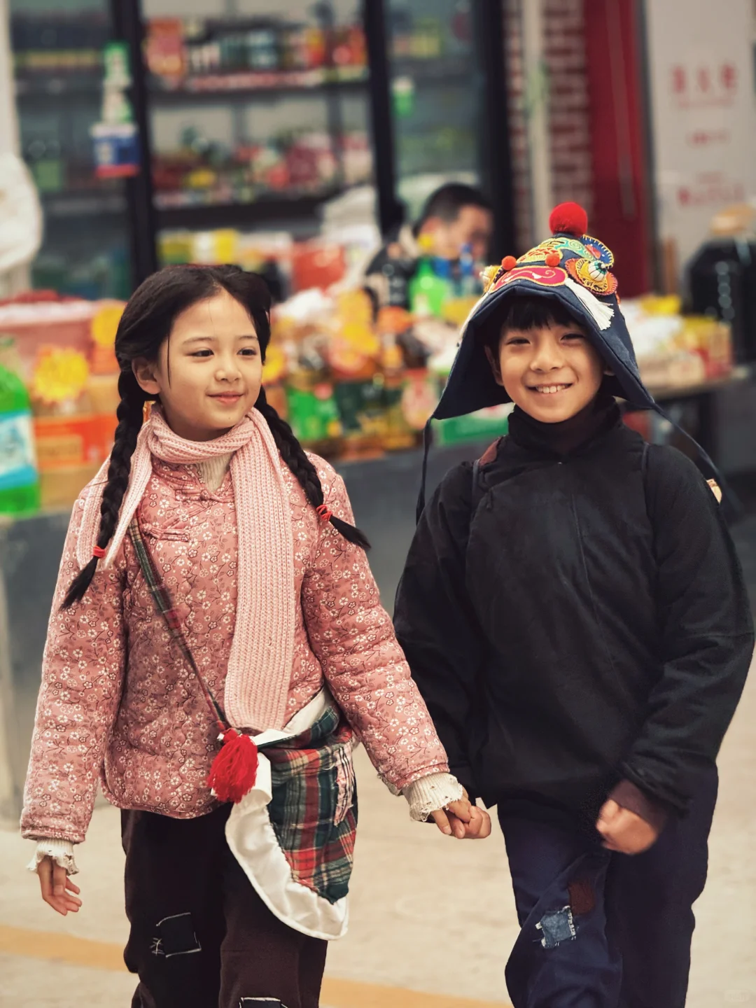 剧照<六零柴房通现代>