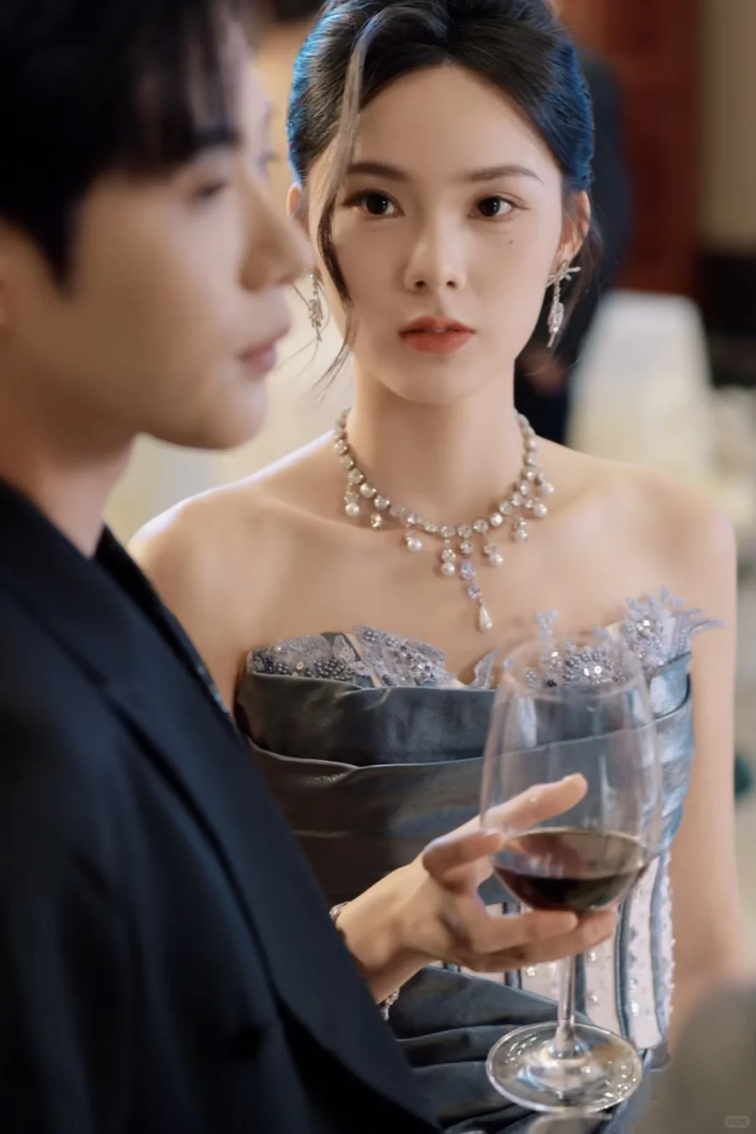 推荐《姐姐，你的时代结束了》