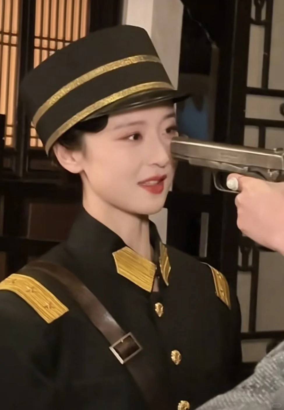 周洋洋｜她的短剧一看就上头 极美又帅