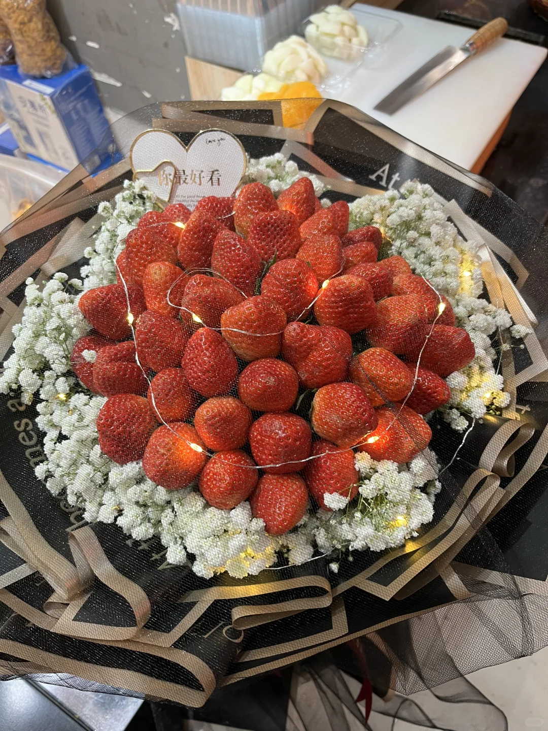 这一把草莓真的很难不爱！圣诞送礼封神！