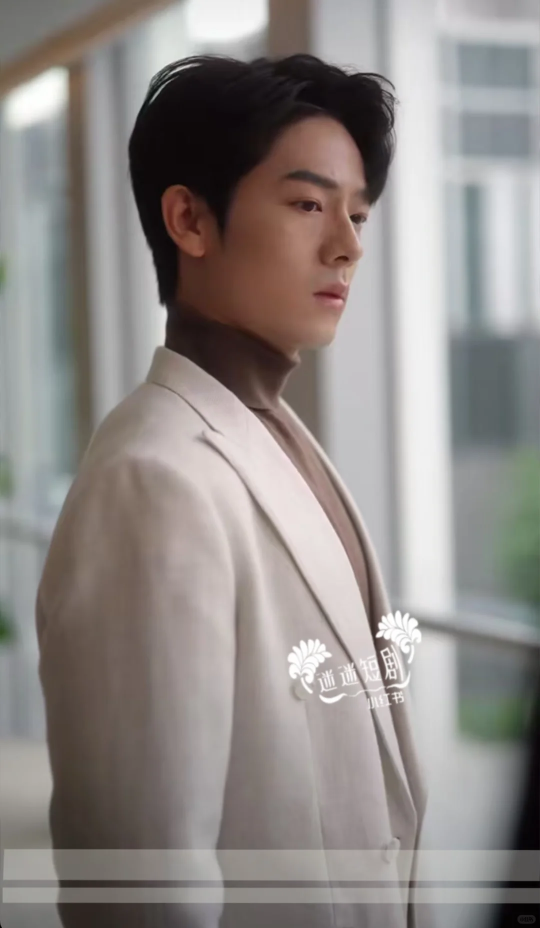 闪婚总裁都很穷，改名伪装婚约