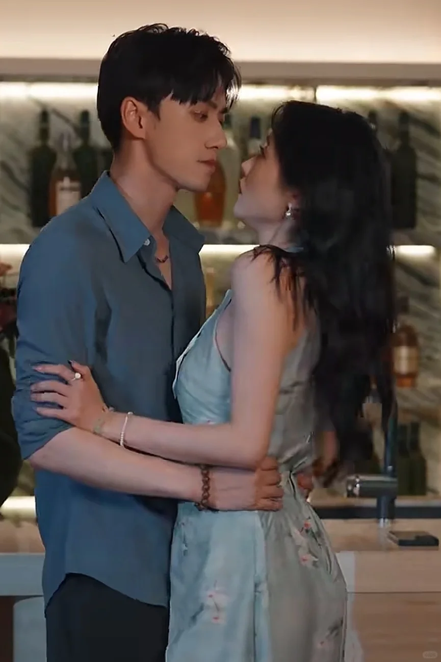 都给我去看，好正常的本子和剧情‼️