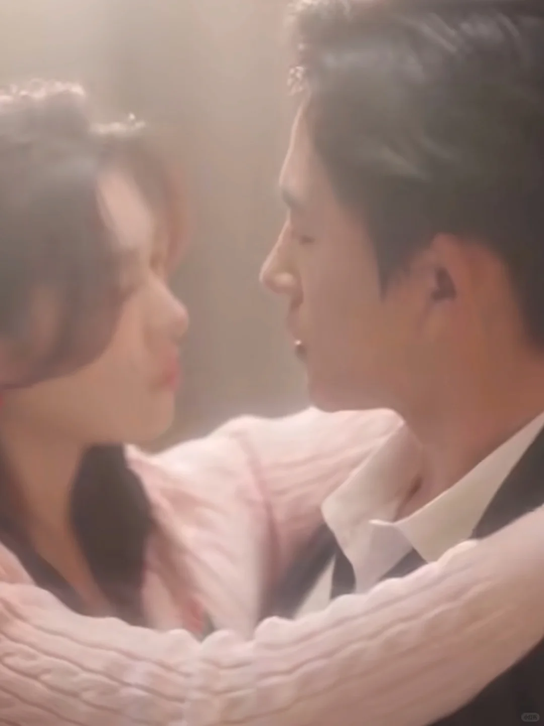 不是小叔了，这回是情敌她爸了~体力还挺好