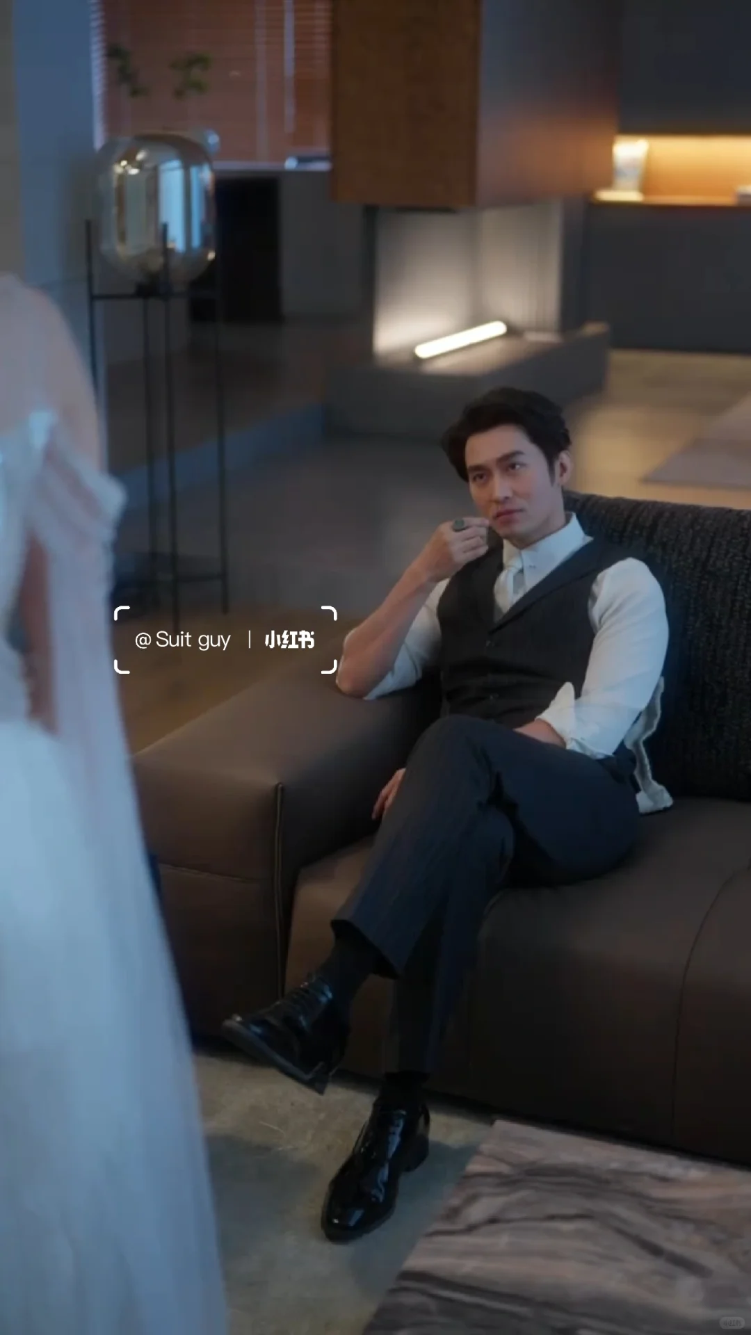 我铁哥这正装皮鞋一穿 短国头号霸总稳了