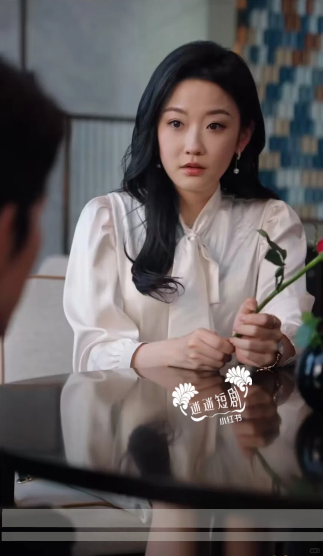 闪婚总裁都很穷，改名伪装婚约