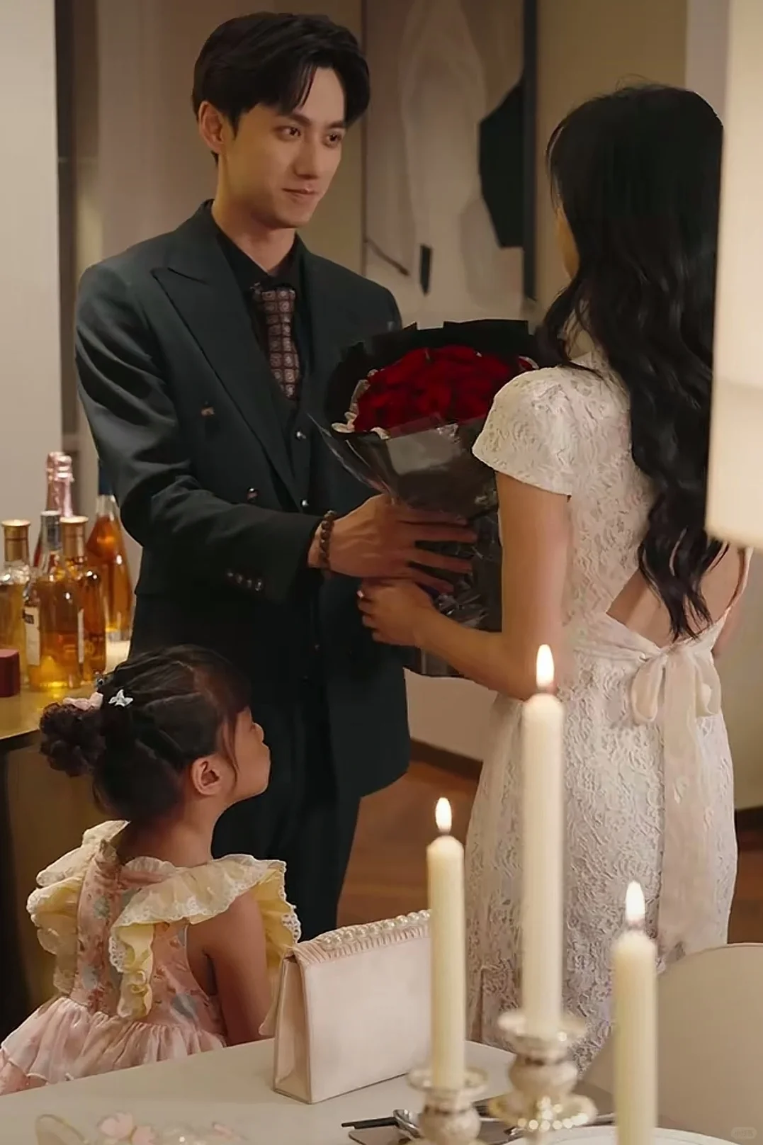 都给我去看，好正常的本子和剧情‼️