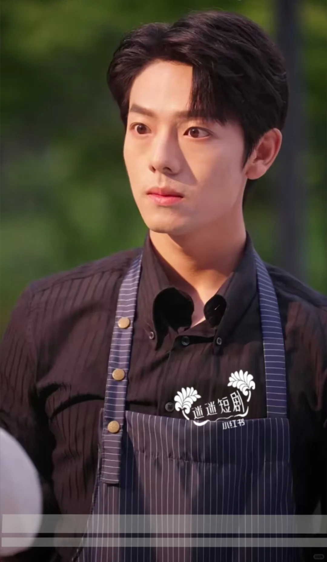 闪婚总裁都很穷，改名伪装婚约