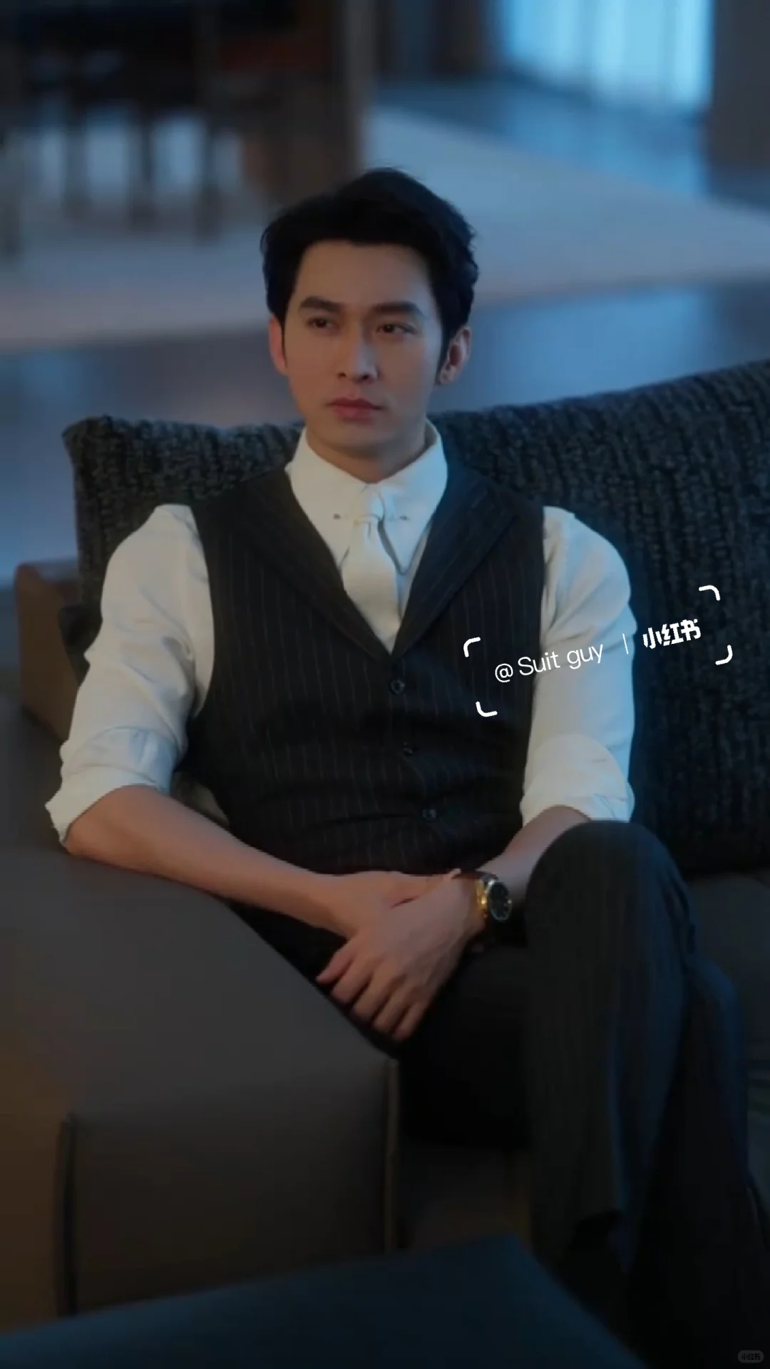 我铁哥这正装皮鞋一穿 短国头号霸总稳了