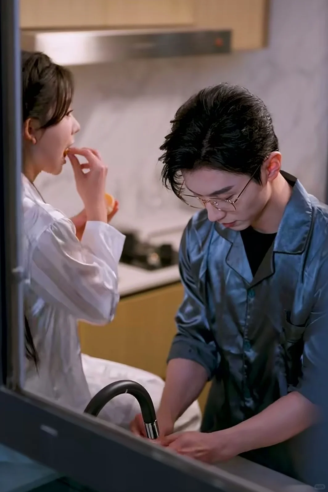 妈呀 这男主太帅了 越看越养眼‼️