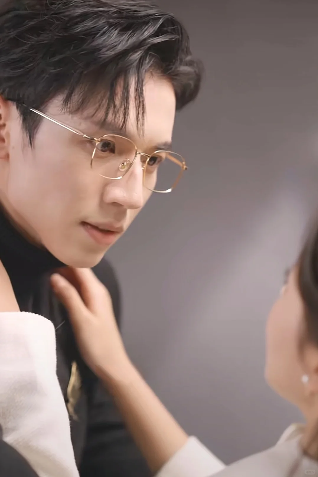 妈呀 这男主太帅了 越看越养眼‼️