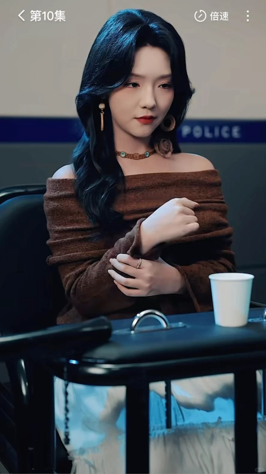 警察叔叔正直又有能力的优秀灵异群像剧