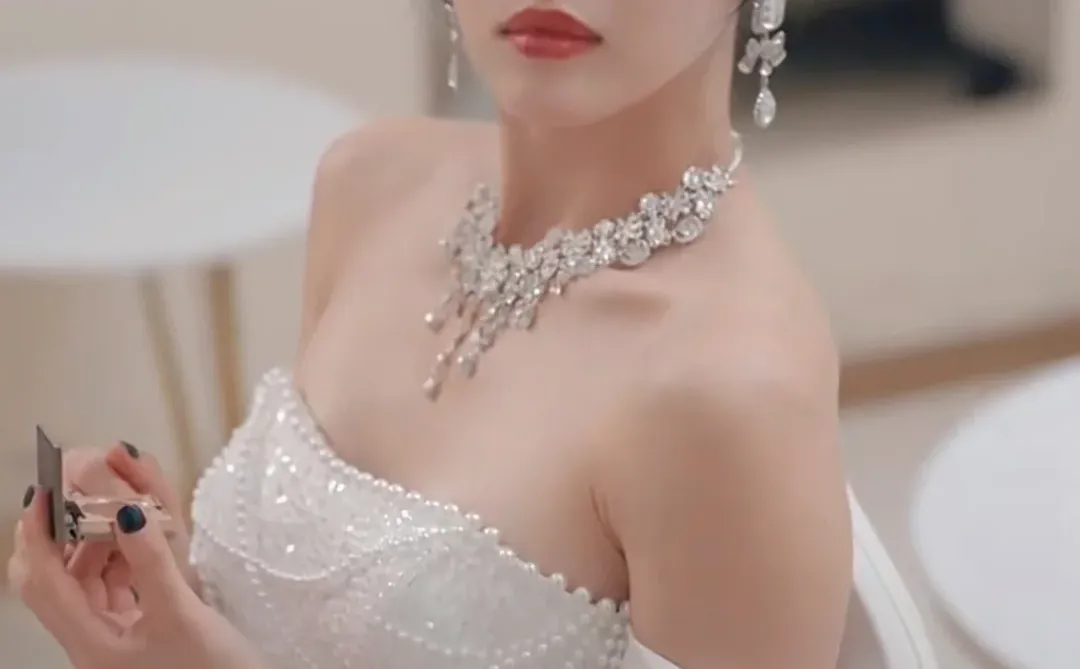 超绝清醒女主❗男人只会影响我拔剑的速度✨