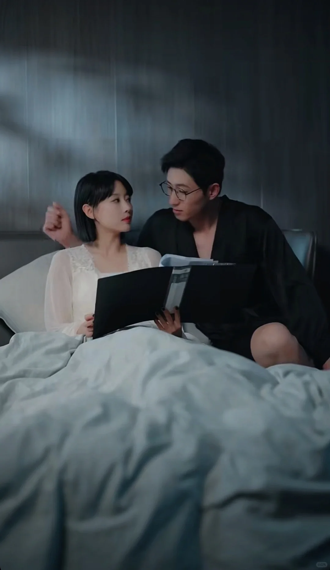 超绝清醒女主❗男人只会影响我拔剑的速度✨