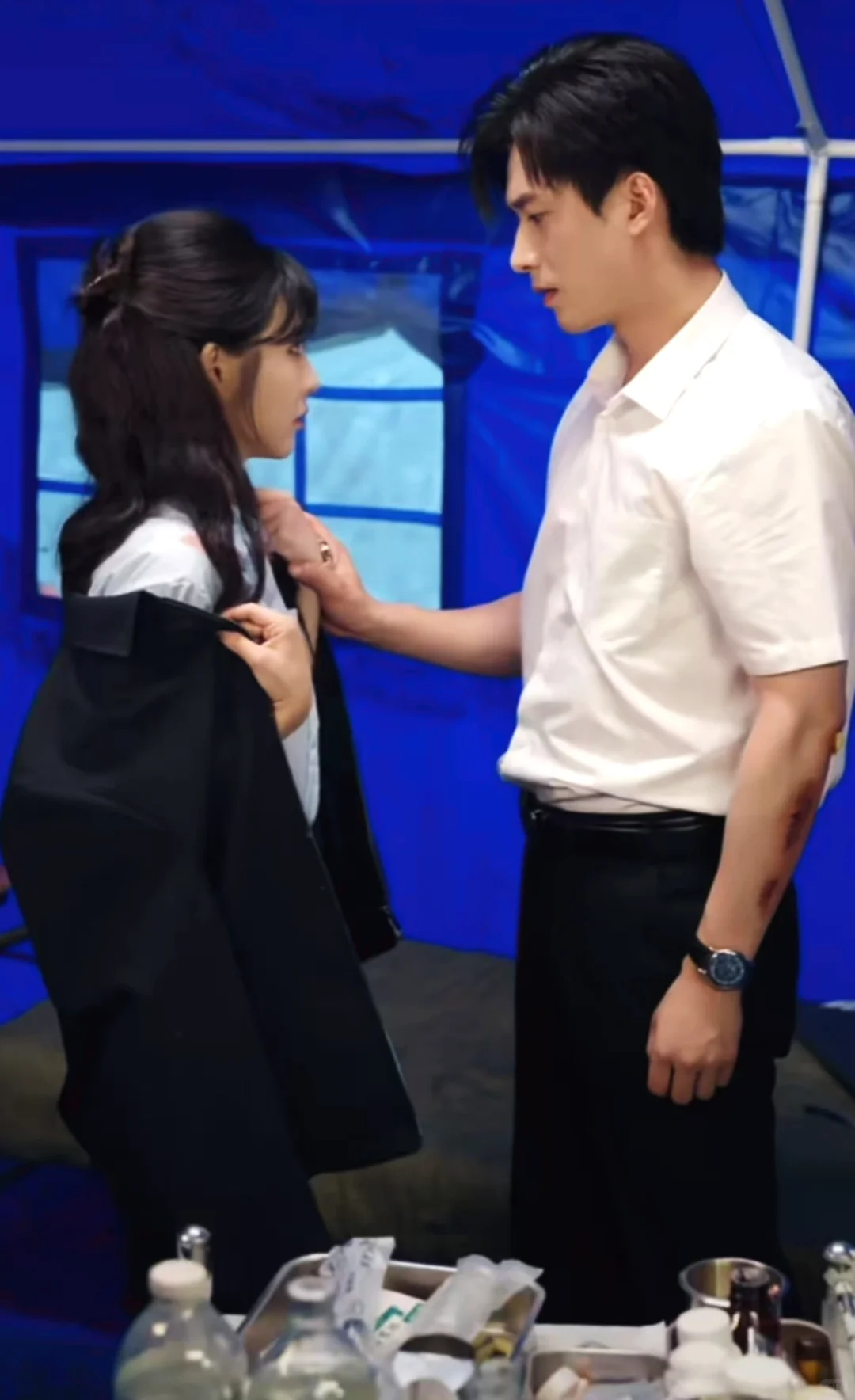 王皓祯&石雪婧深情演绎甜宠情爱剧！🔥