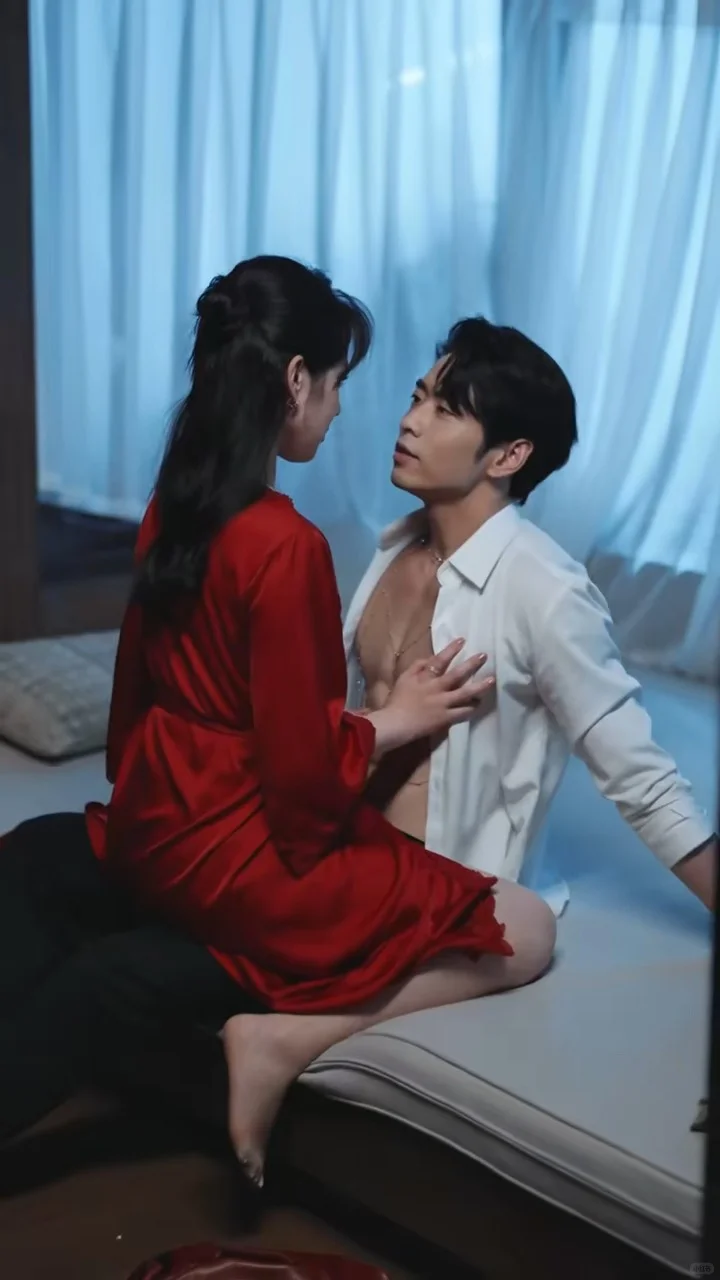 短剧——秘色临界