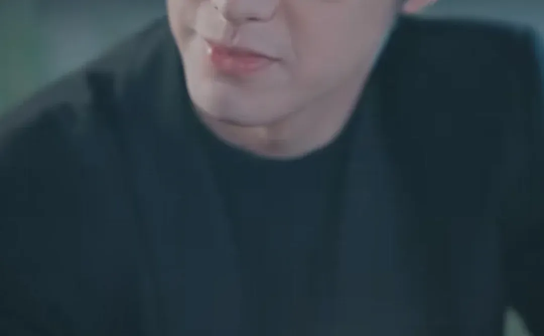 不愧是演过白浅大师兄的男人，这张力绝了