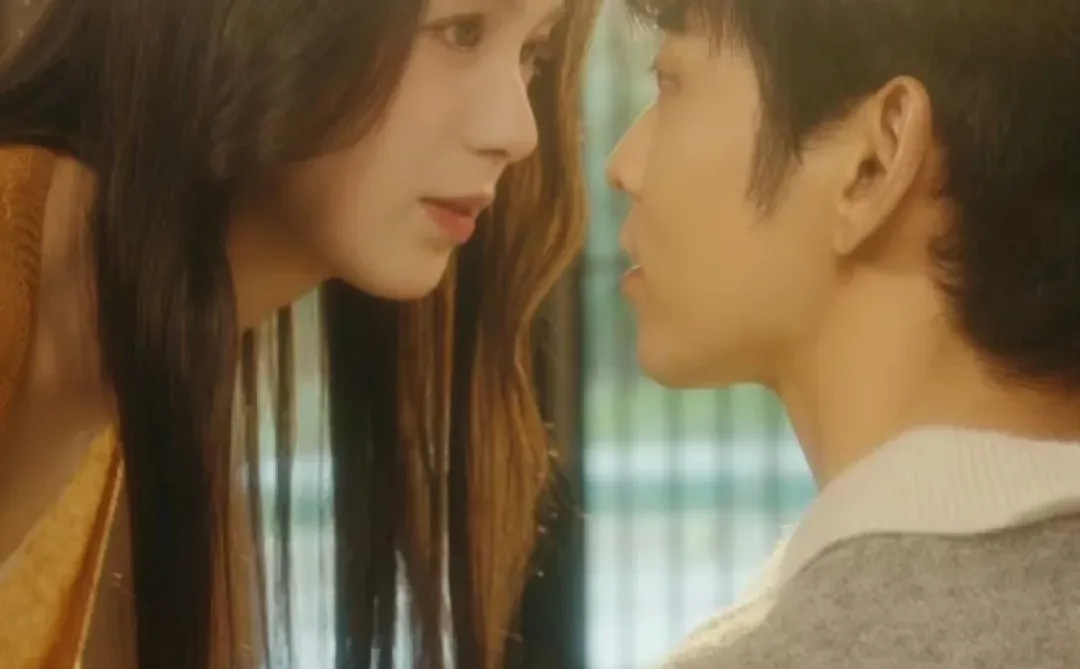 🤩🤩🤩外狠内野掌权者《在港难逃》