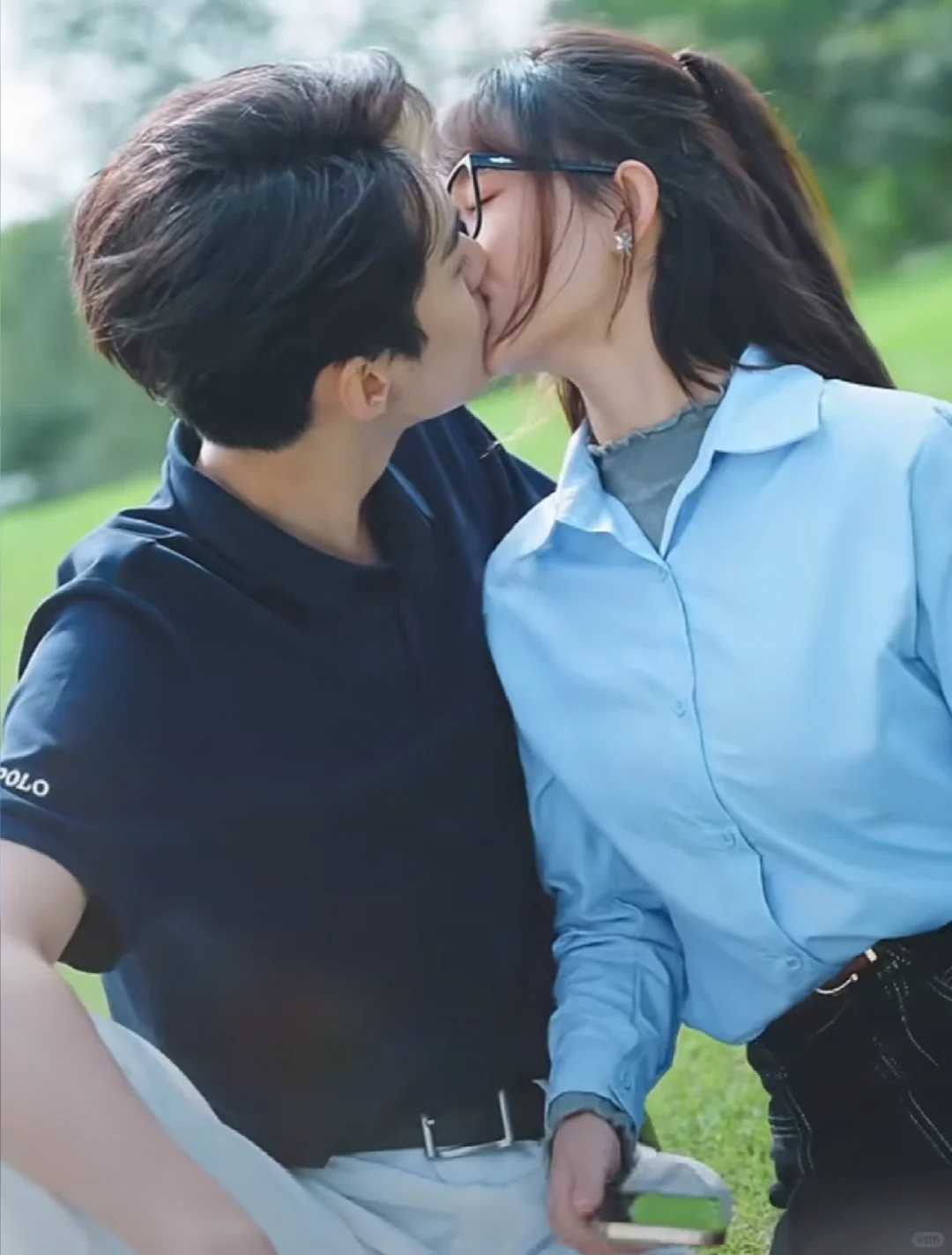 男女主都是新人，剧情一般般，但亲的嘎嘎好