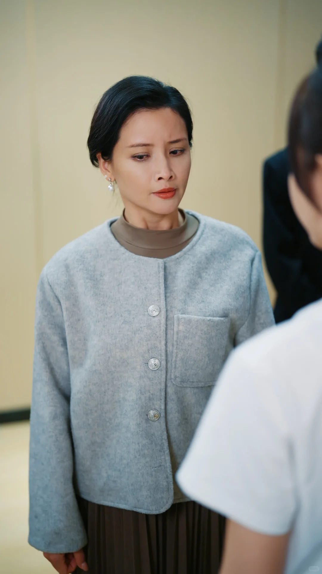 《前男友竟空降成为我老板》调色静帧