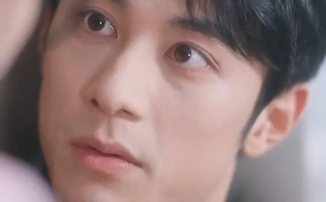 短剧记录♥安秘书悄悄出差气哭黏人顾总