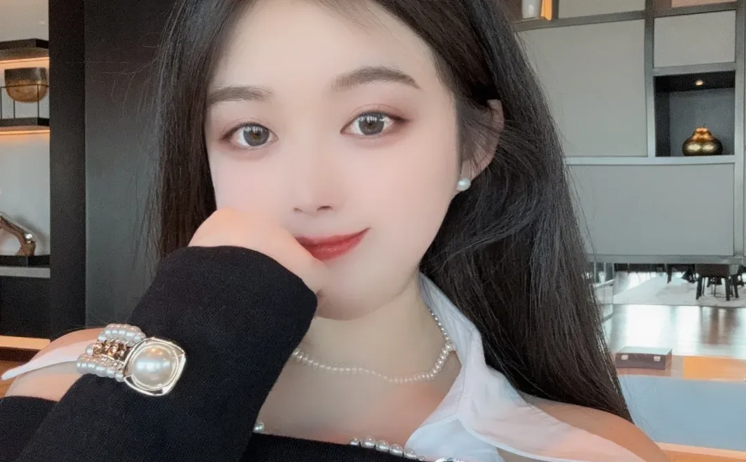 霸道总裁轻点爱