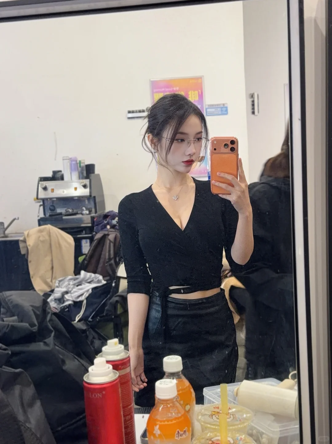 素人勇闯短剧圈、我演了女总裁