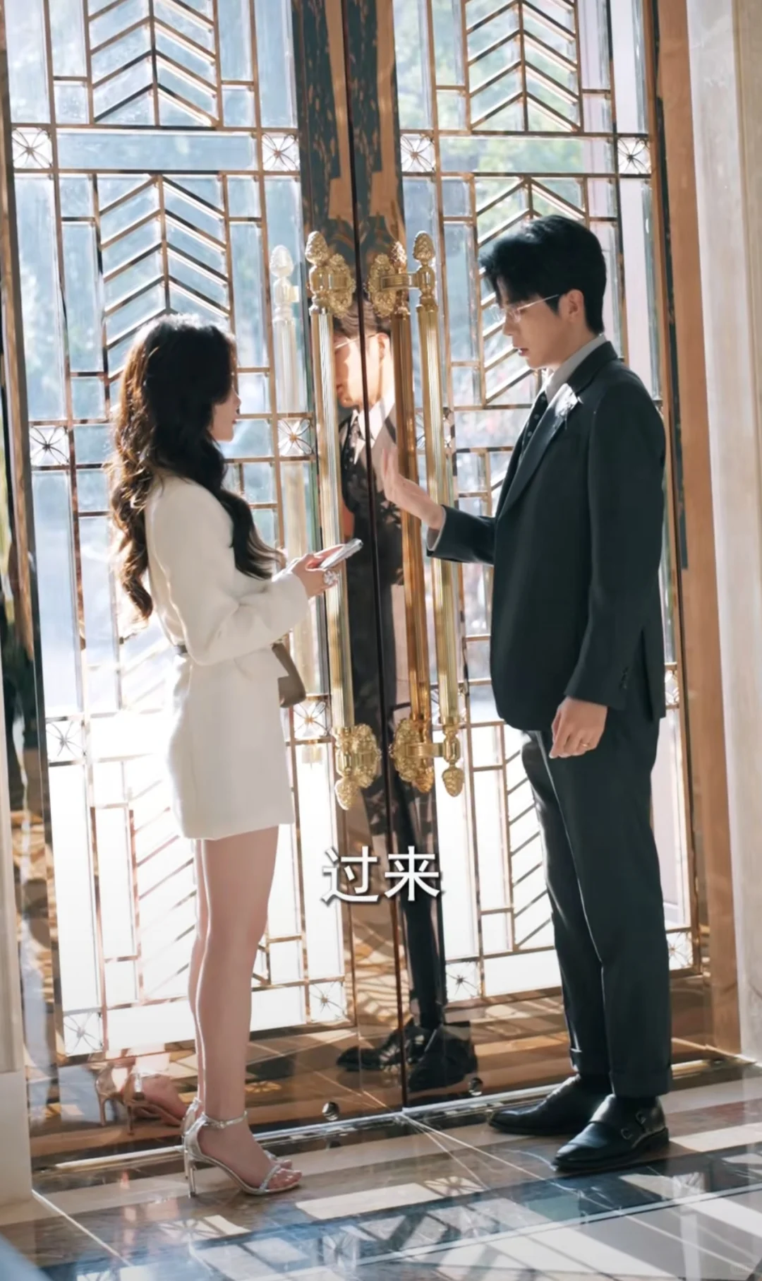 原来看到别人幸福也会流泪