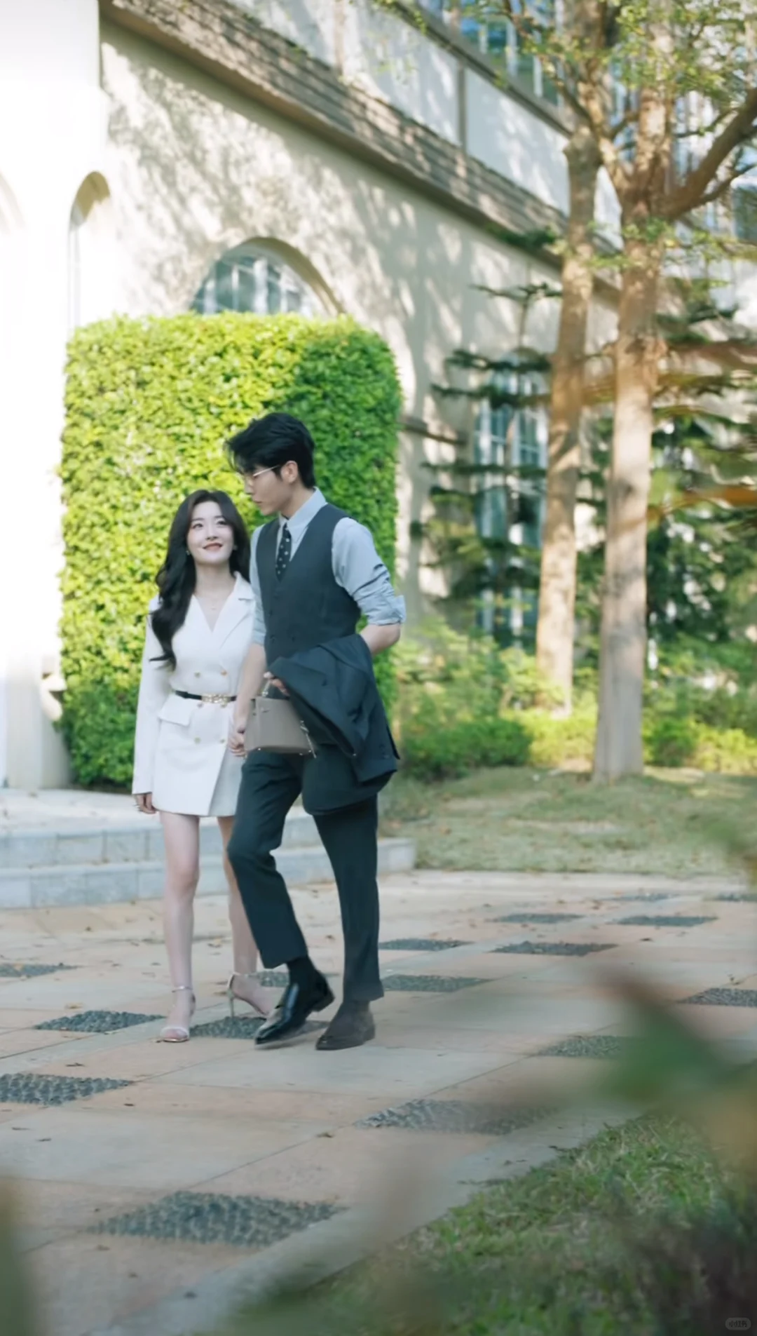 原来看到别人幸福也会流泪