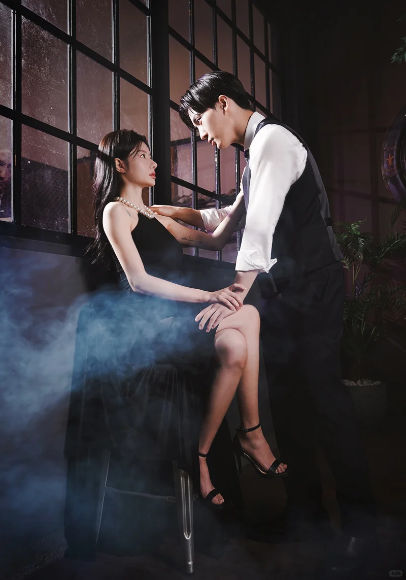 😘据说这是韩国短剧海报天花板