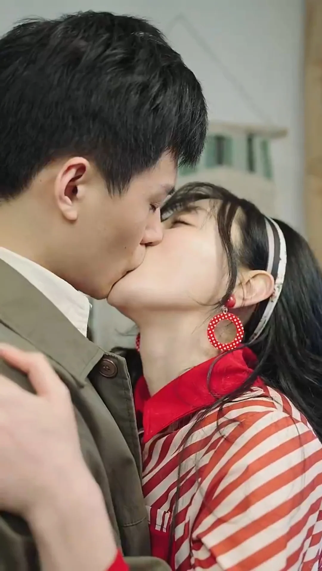 推荐短剧65之让男主深吻的女主不多见😂