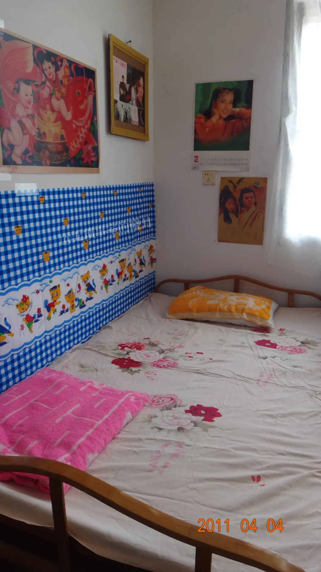 不是ai，我是真的有张这样的床😳