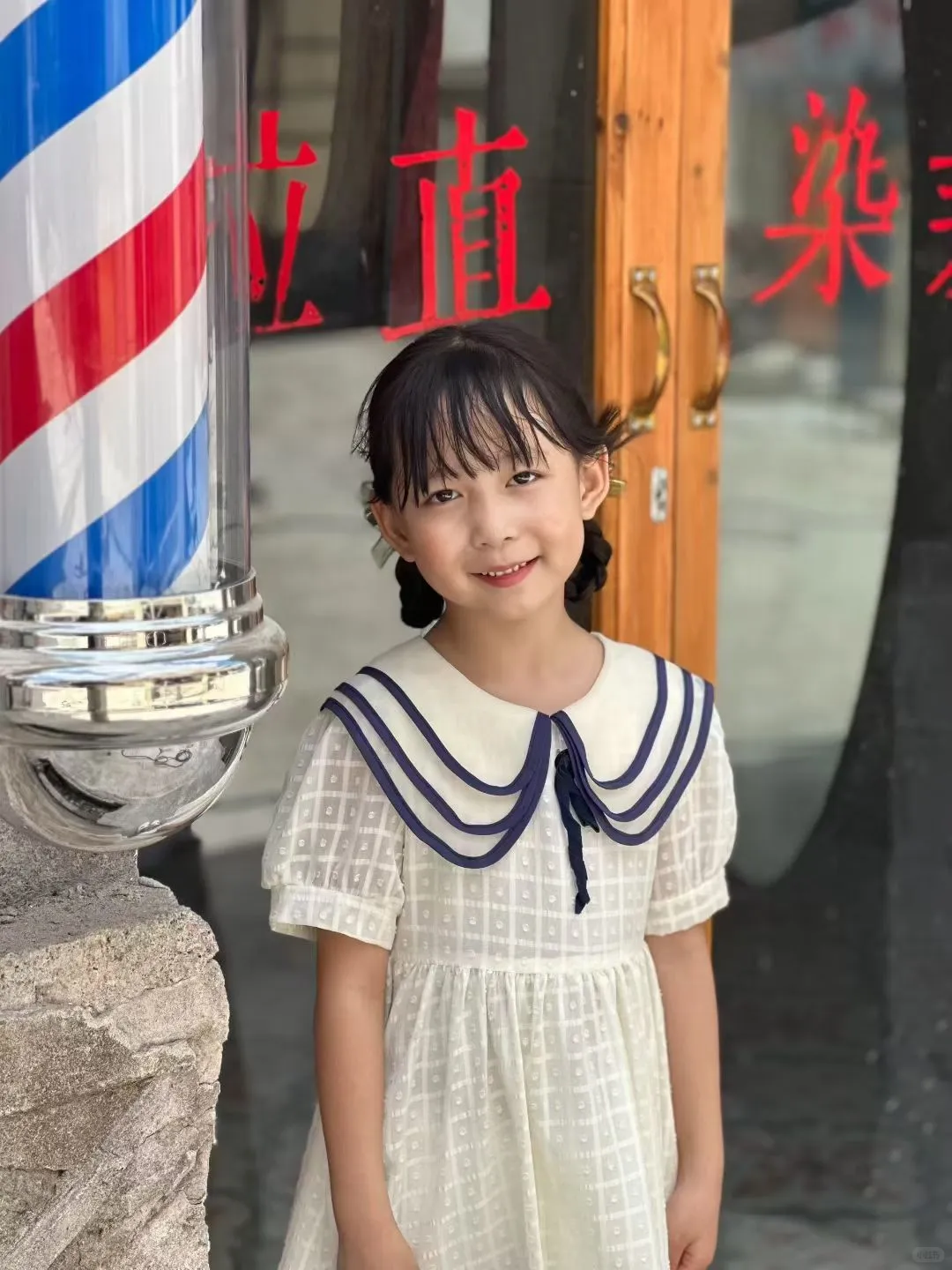 夏天外景的年代戏要热昏咯