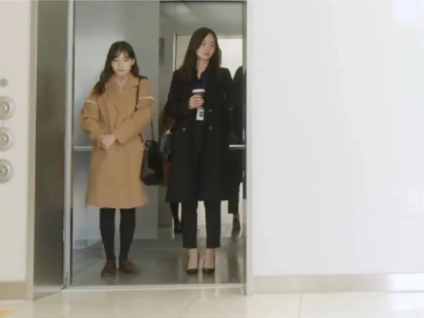 挑战用一句话介绍我看过的韩国女同短剧