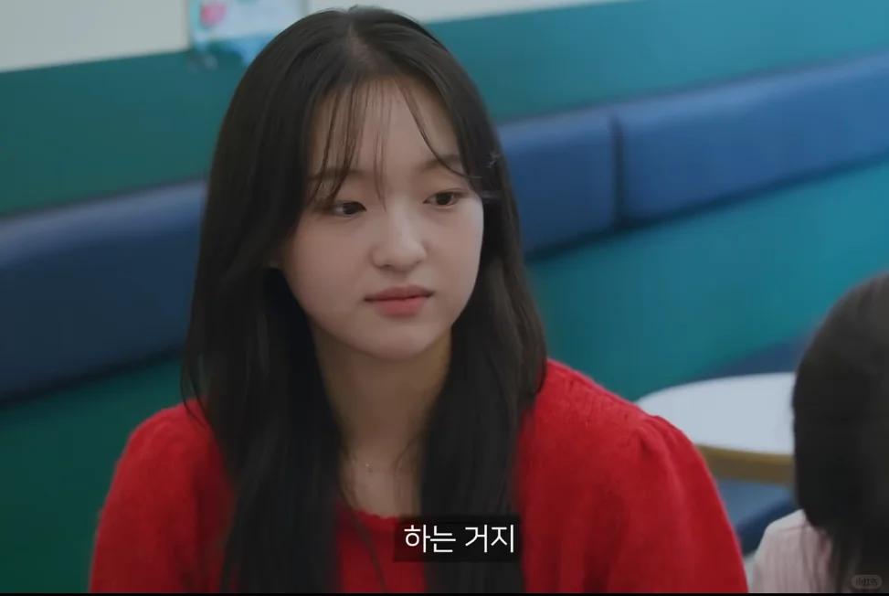 全剧唯一一场吻戏，还是因为做梦