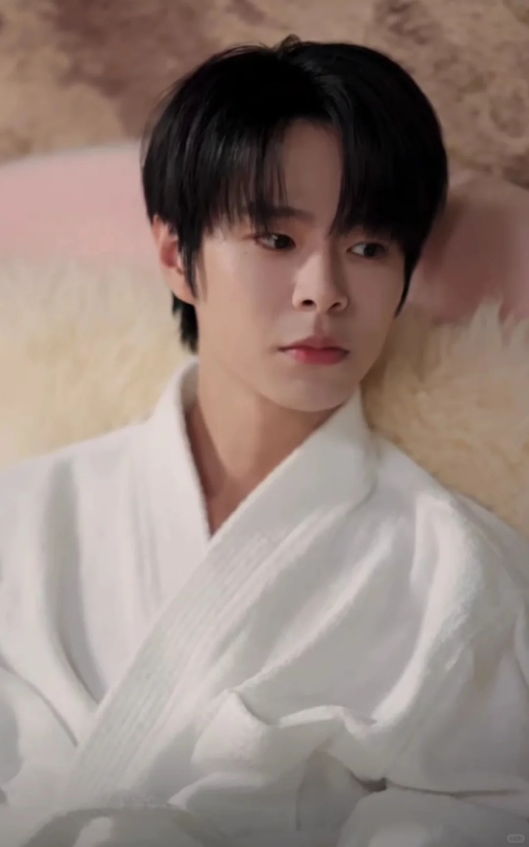 解开他的蝴蝶结🥰💕