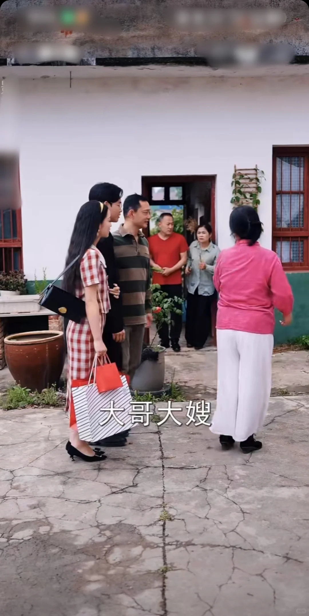 在我们老房子实景棚取景的短剧 被我刷到了