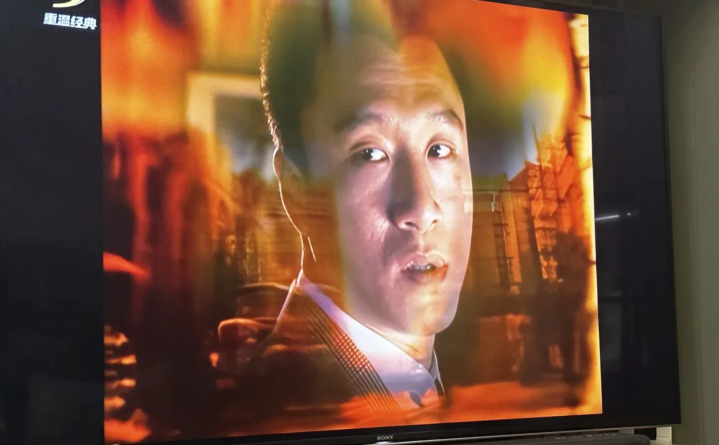 电视居然在播小时候的神剧