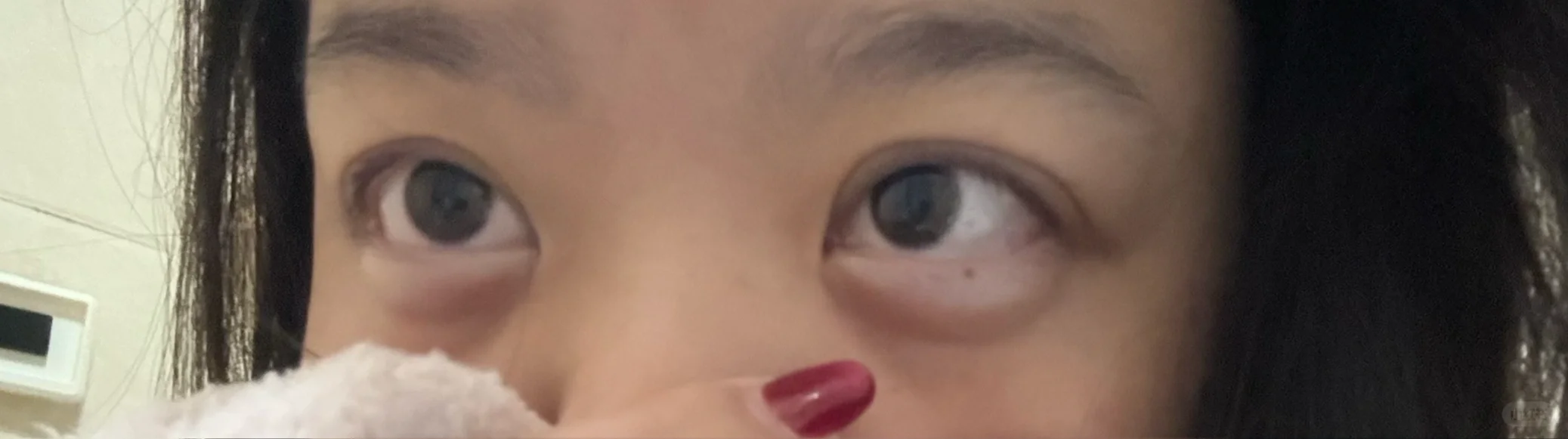 让我哭到眼睛肿的短剧