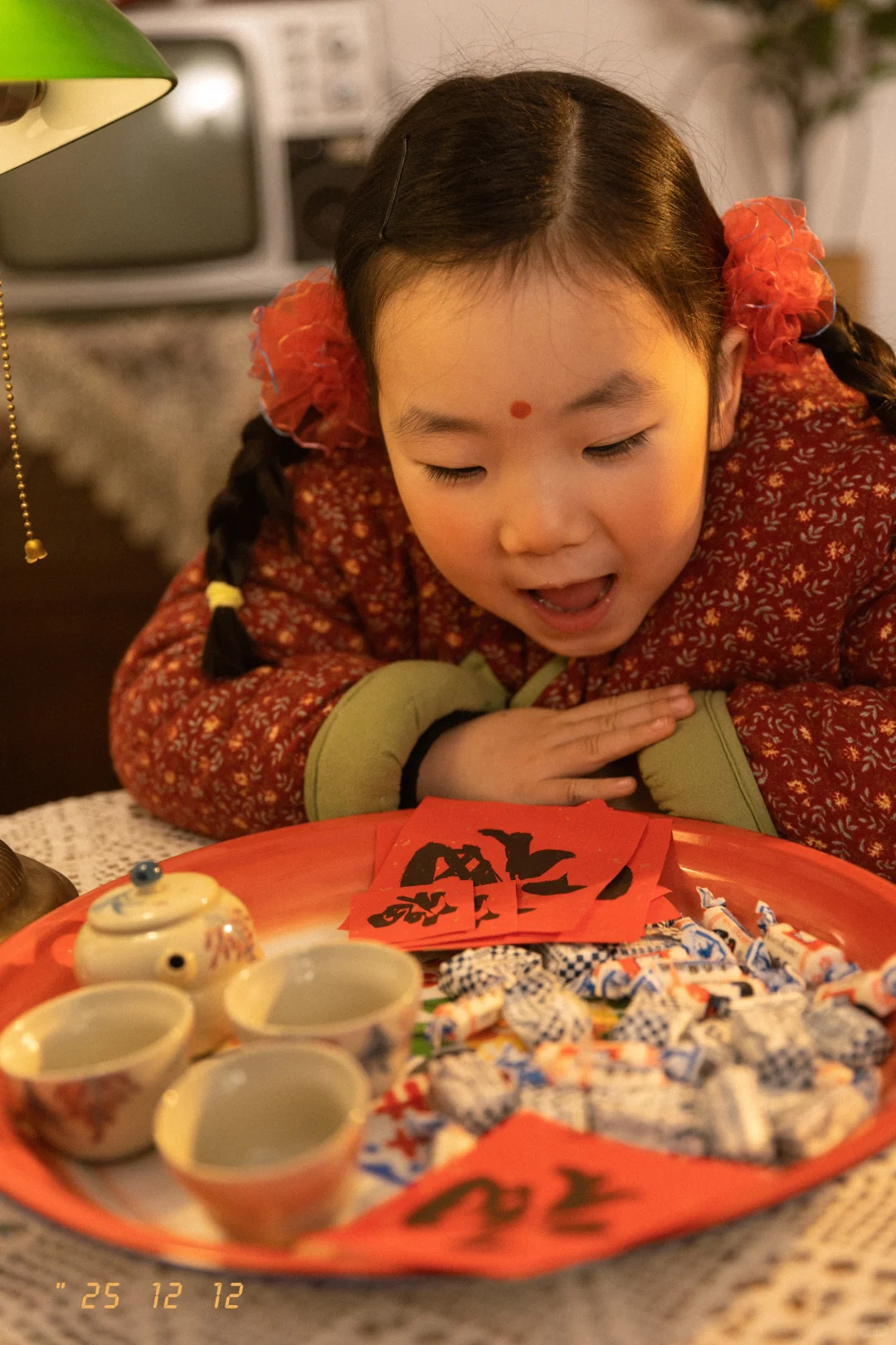 可可爱爱的复古土味新年照，老款小孩舒适区