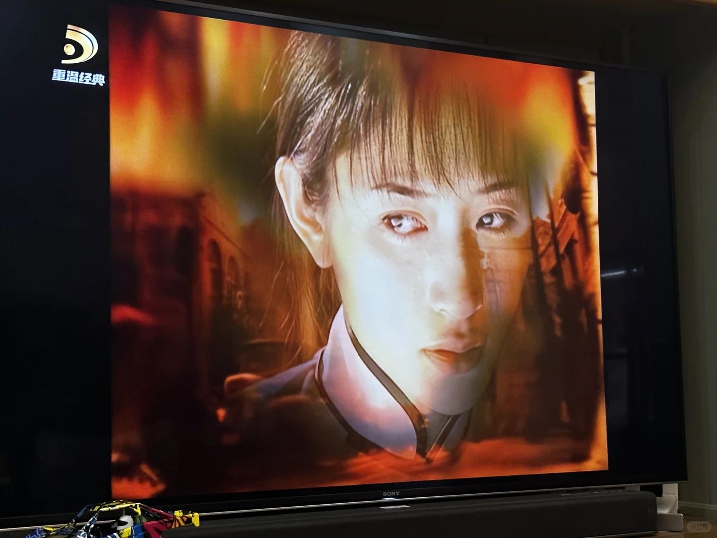 电视居然在播小时候的神剧