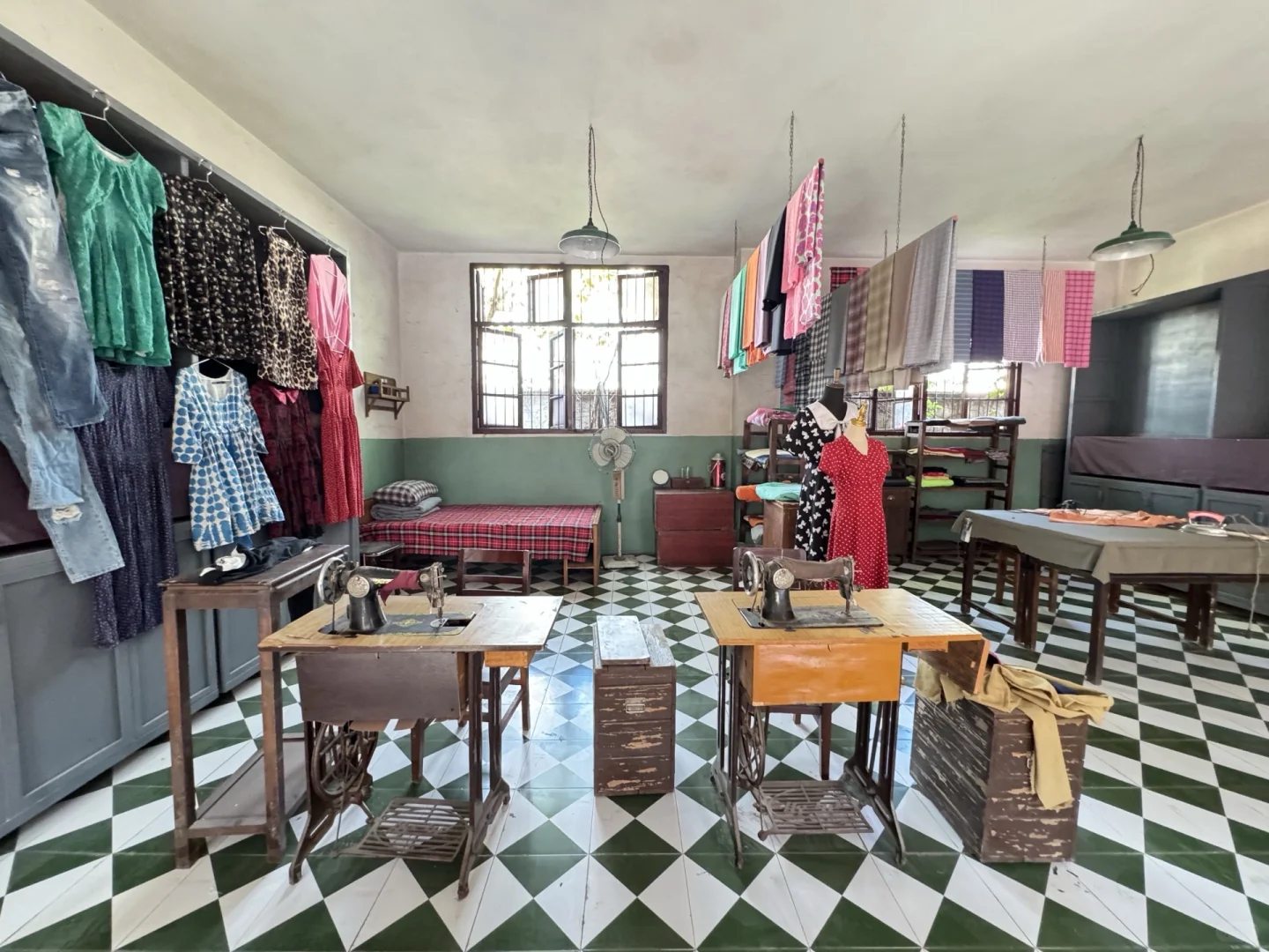 小时侯的裁缝店