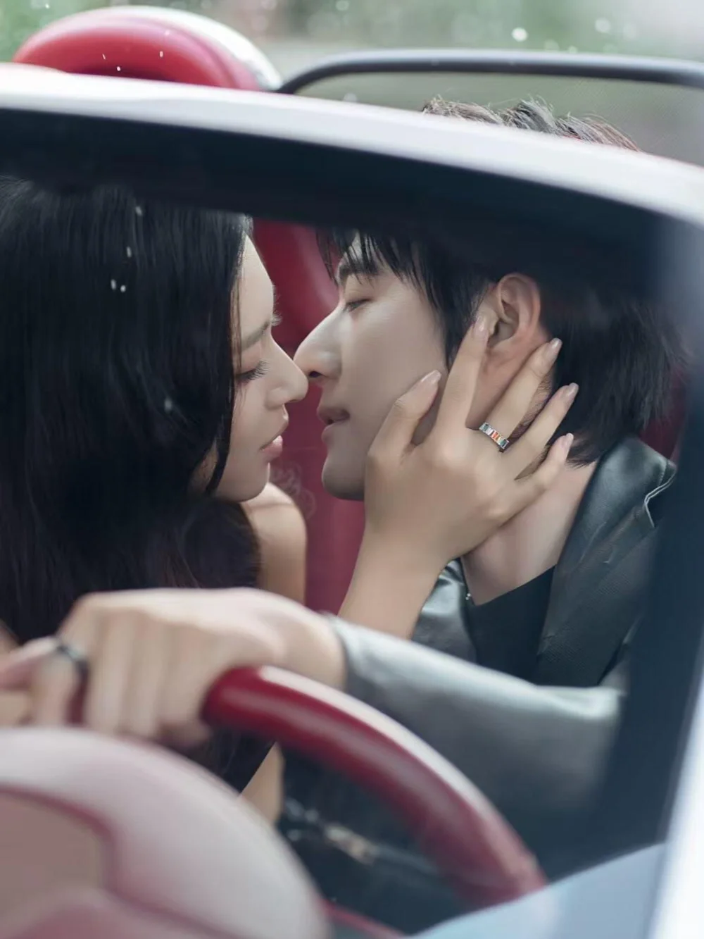 这对CP适配度拉满，暧昧拉扯感苏到腿软啊😍