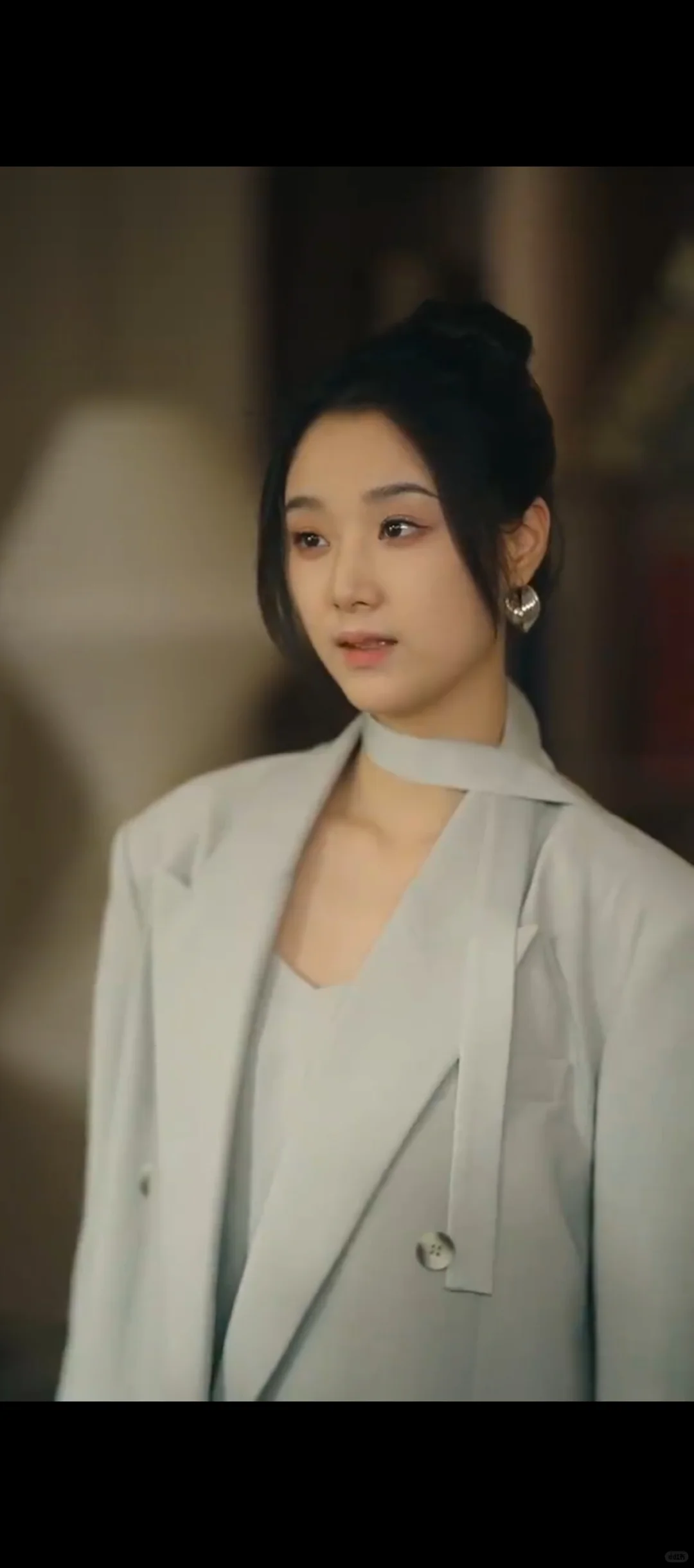 我也开始追短剧啦